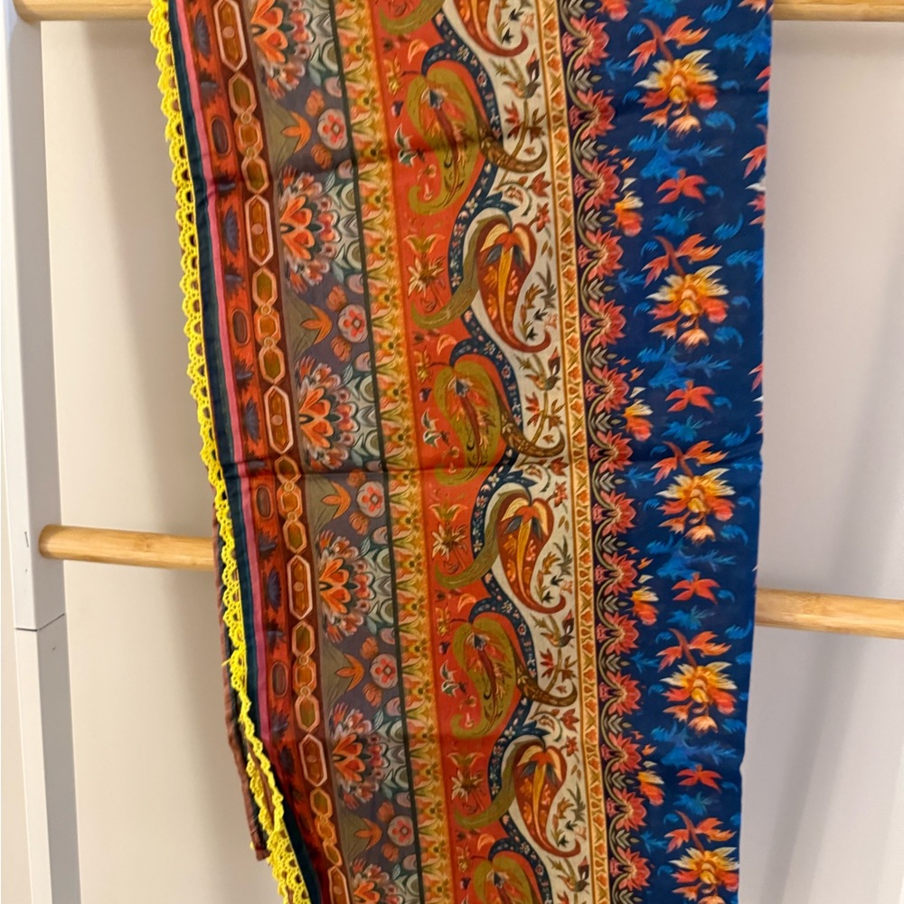 Yellow Embroidered Tunic - Picture 6 of 7